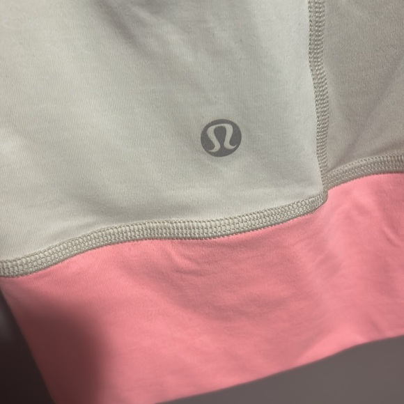 Rare Lululemon coral reflective define jacket - Picture 4 of 9